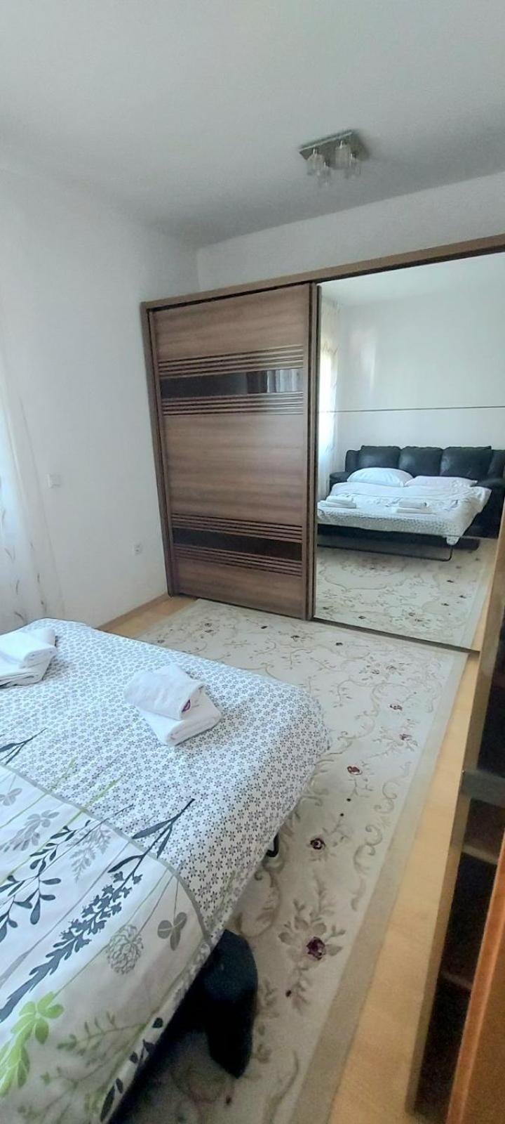 Family Apartment With Garden Σαράγεβο Εξωτερικό φωτογραφία