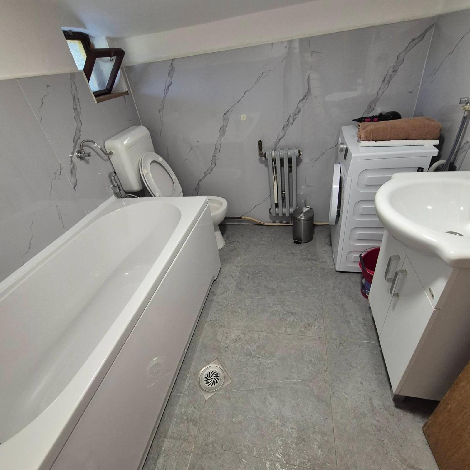 Family Apartment With Garden Σαράγεβο Δωμάτιο φωτογραφία